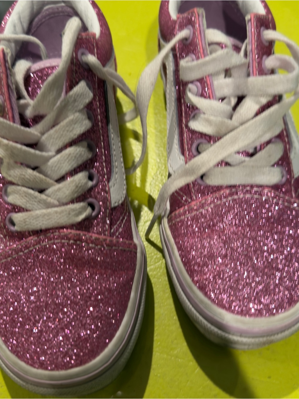 Vans Pink Kids Glitter Lace-Up Sneakers. Size 1 girls.
